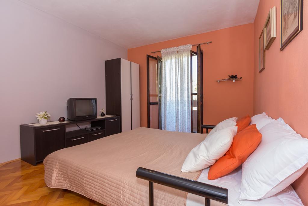 Apartment Ivo Подстрана Екстериор снимка