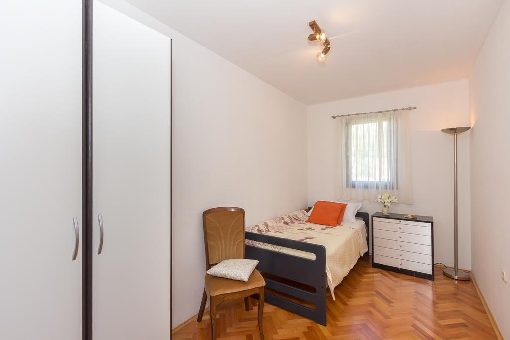 Apartment Ivo Подстрана Екстериор снимка